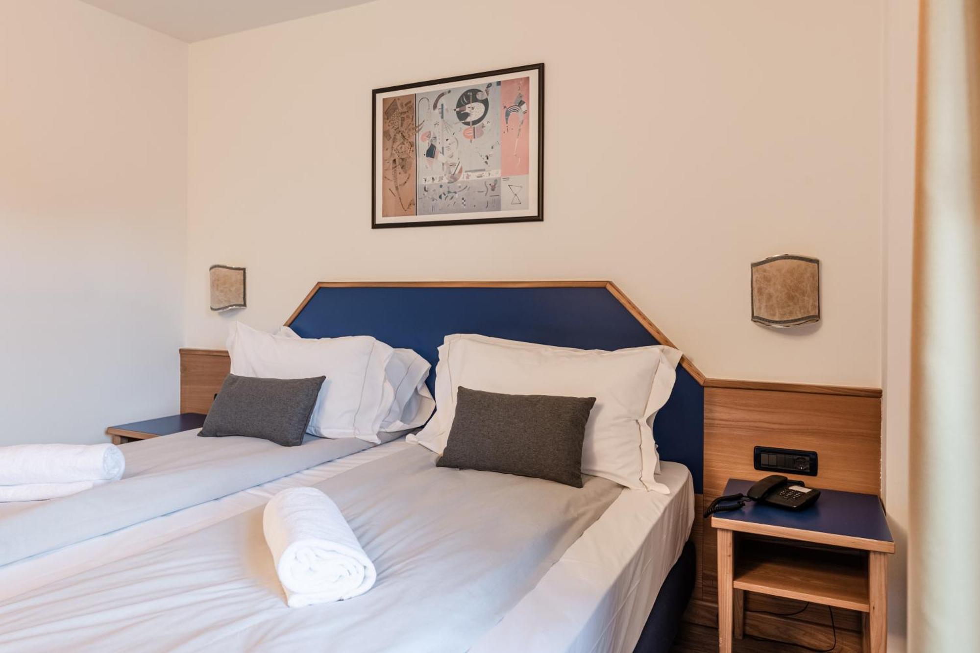 Hotel Garni Meledrio Dimaro Exteriör bild