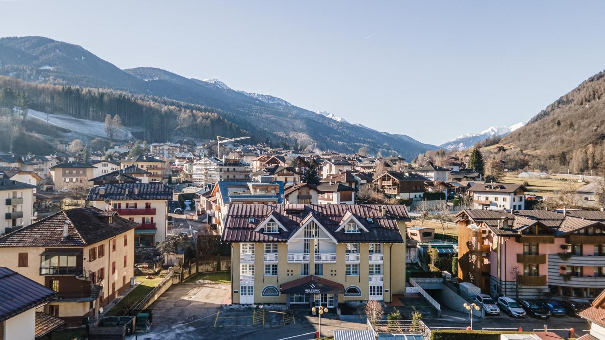 Hotel Garni Meledrio Dimaro Exteriör bild