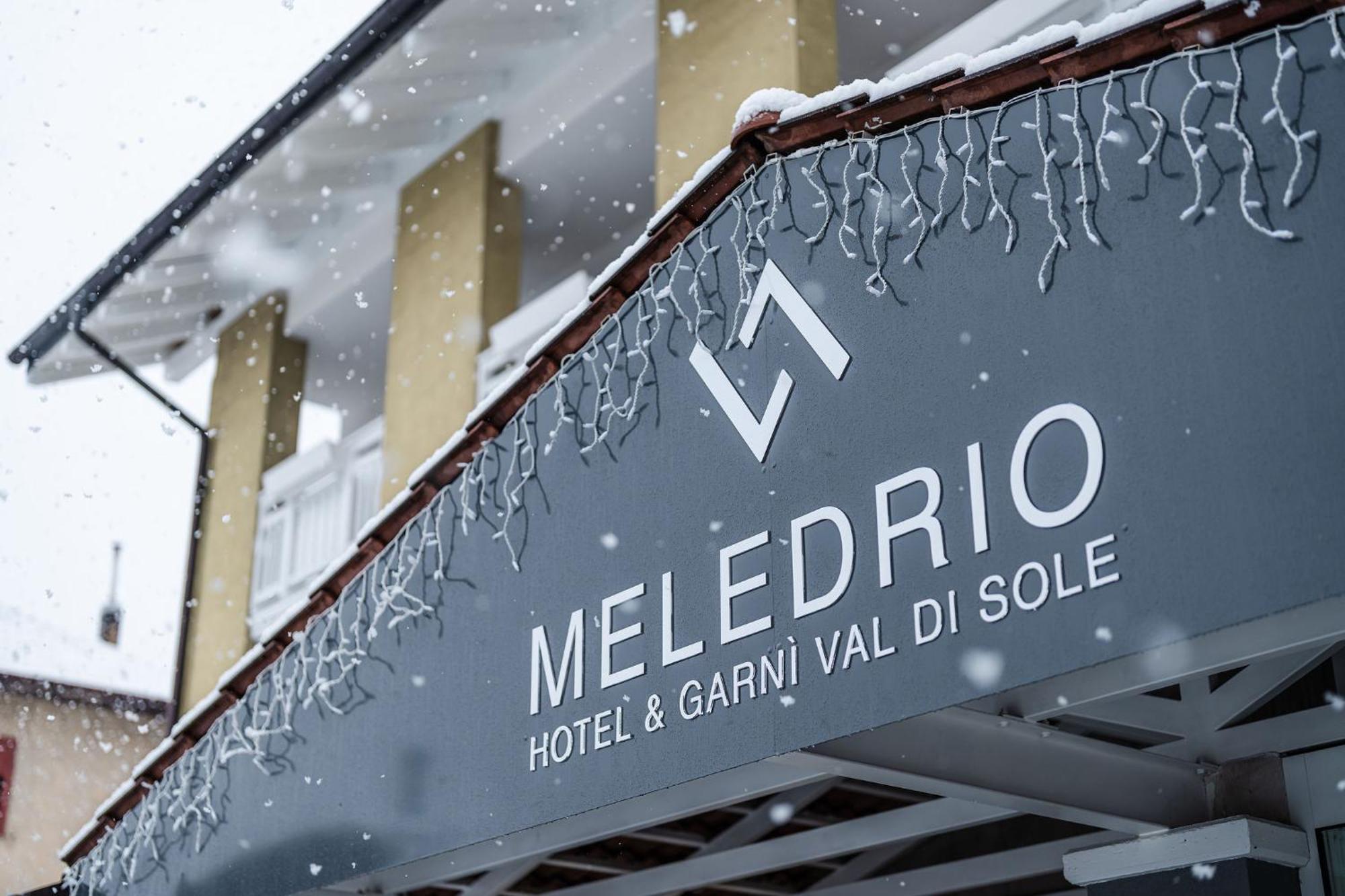 Hotel Garni Meledrio Dimaro Exteriör bild